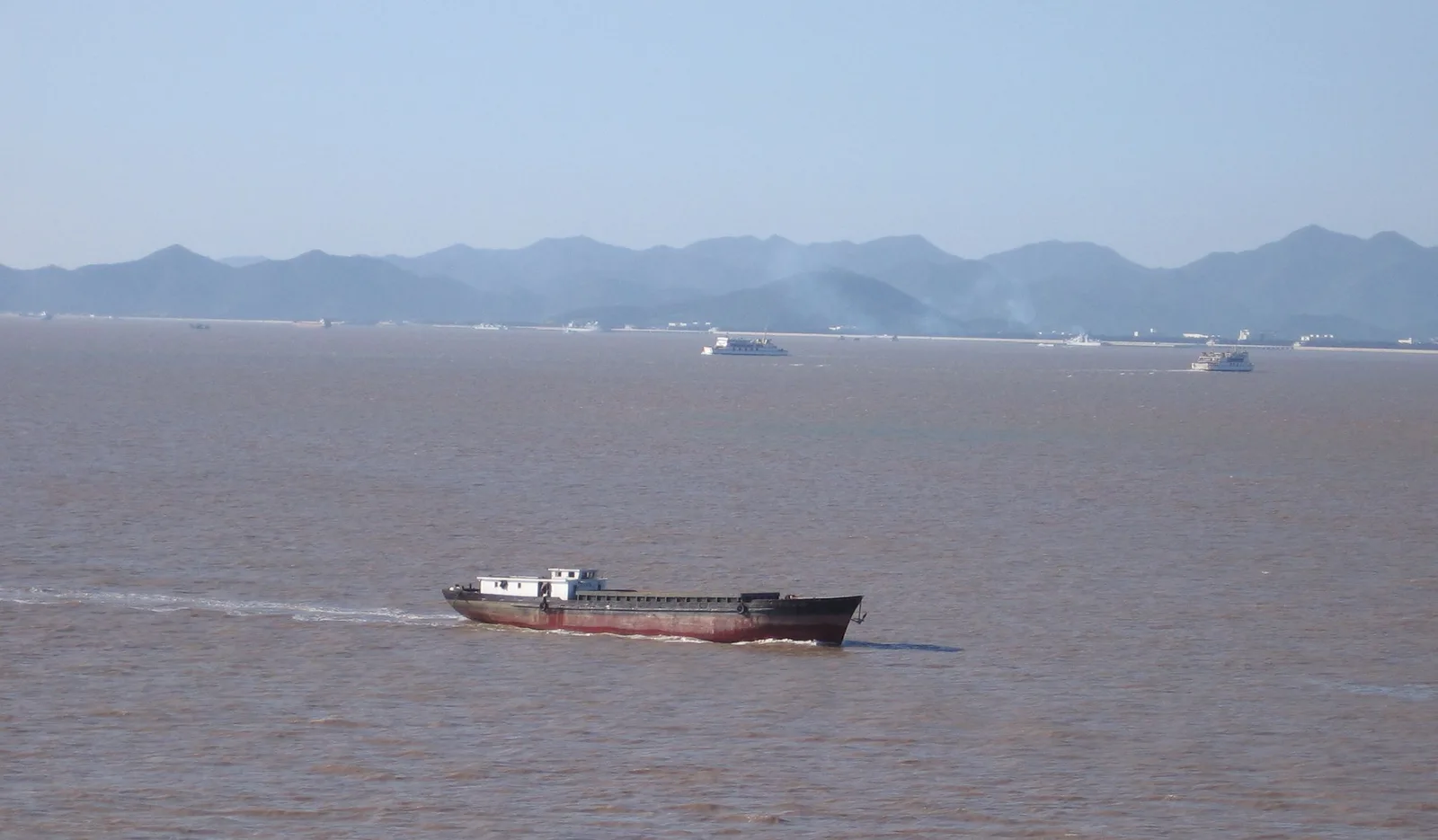 Container terminal at the Port of Ningbo in China in 2007